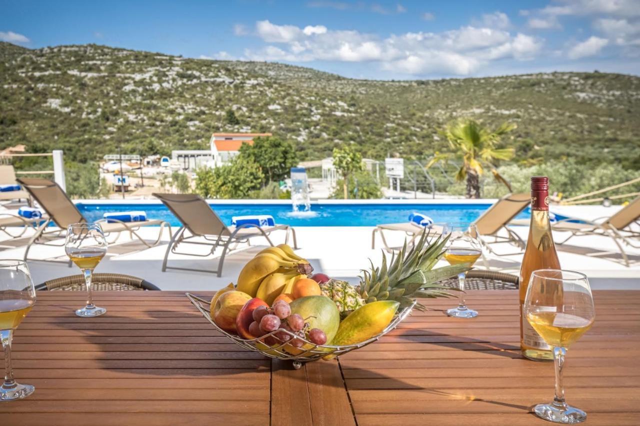 Villa Hileja Marina Esterno foto