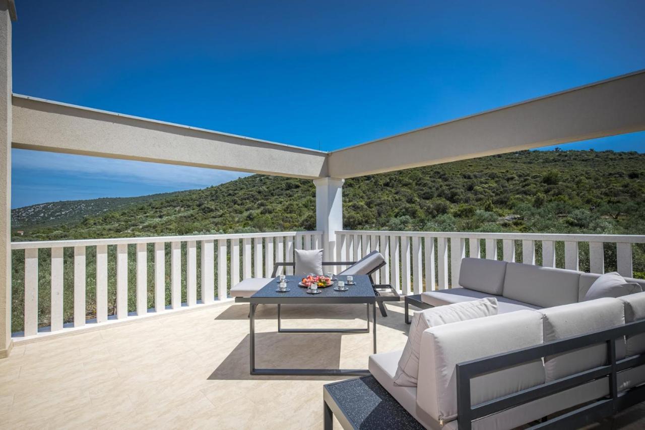 Villa Hileja Marina Esterno foto