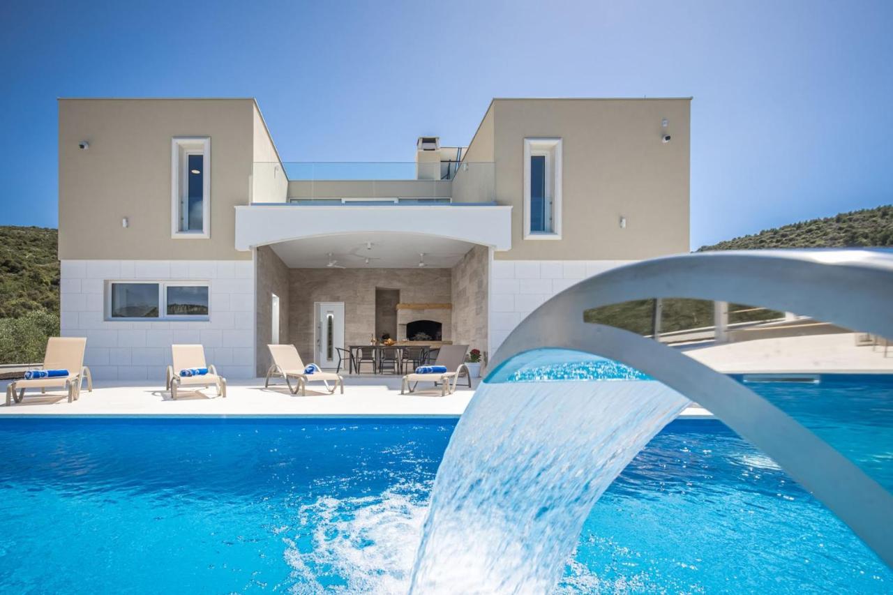 Villa Hileja Marina Esterno foto